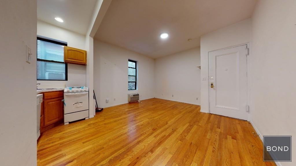 222 East 87th St  - Photo 9