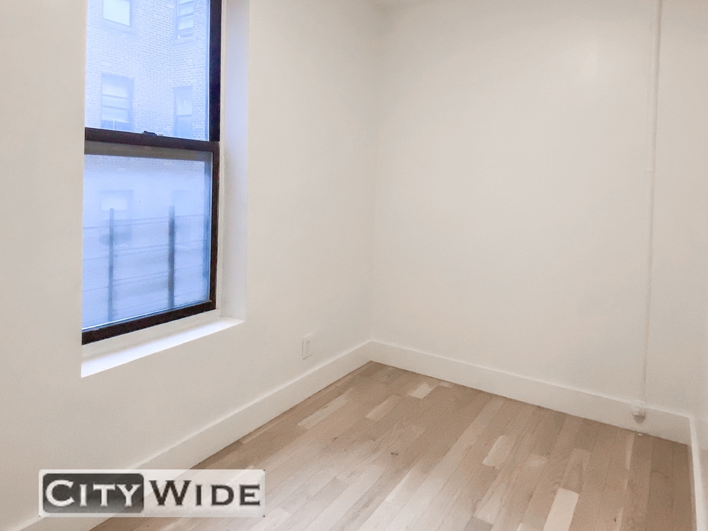 137 West 137th Street - Photo 2