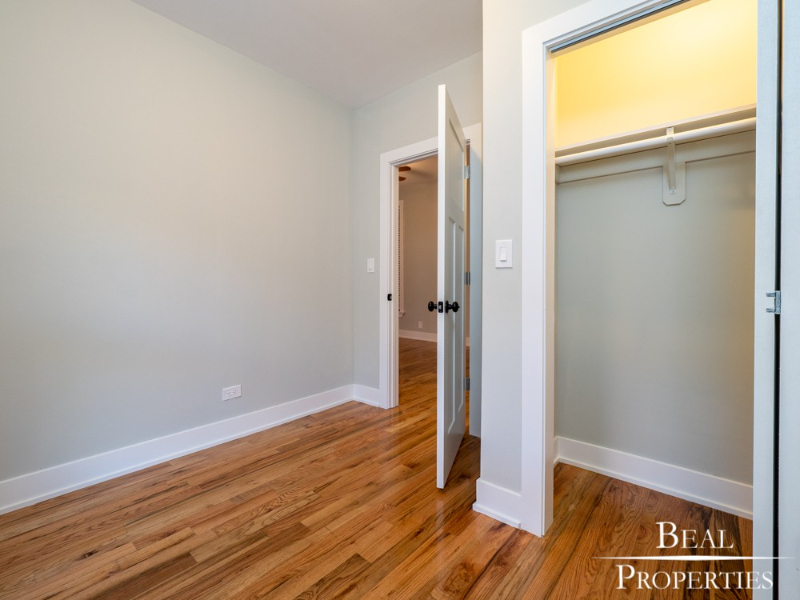 641 W Oakdale Ave - Photo 6