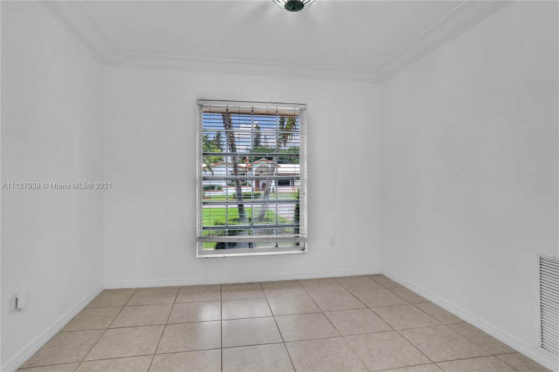 15285 Sw 84th Ave - Photo 12