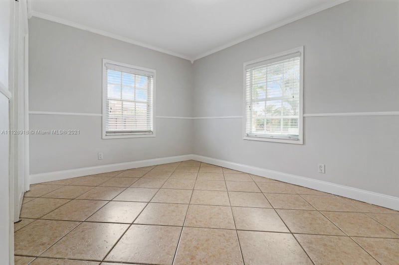 2997 Sw 19th Ter - Photo 10