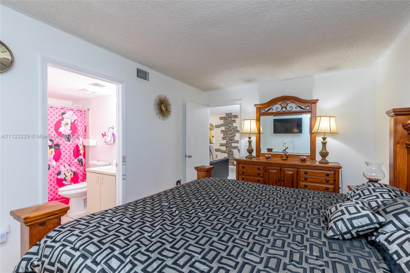 14930 Sw 82nd Ter - Photo 6