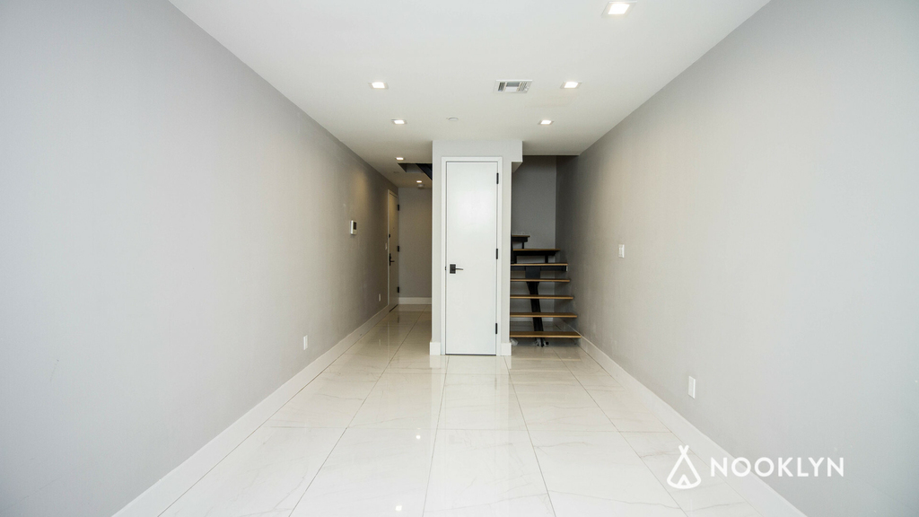 200 Clifton Place - Photo 6