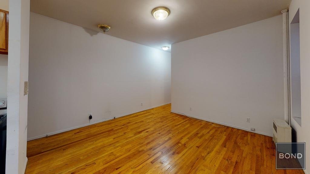 222 East 87th Street - Photo 2