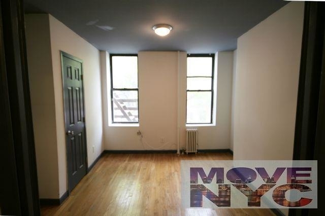 514 East 5th Street - Photo 0