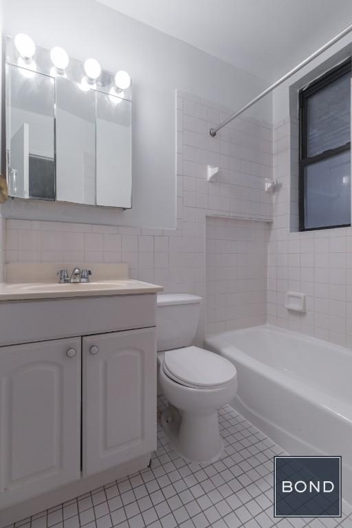 220 East 85th Street - Photo 9