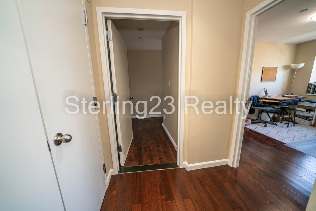 45 Hinckley Place - Photo 8