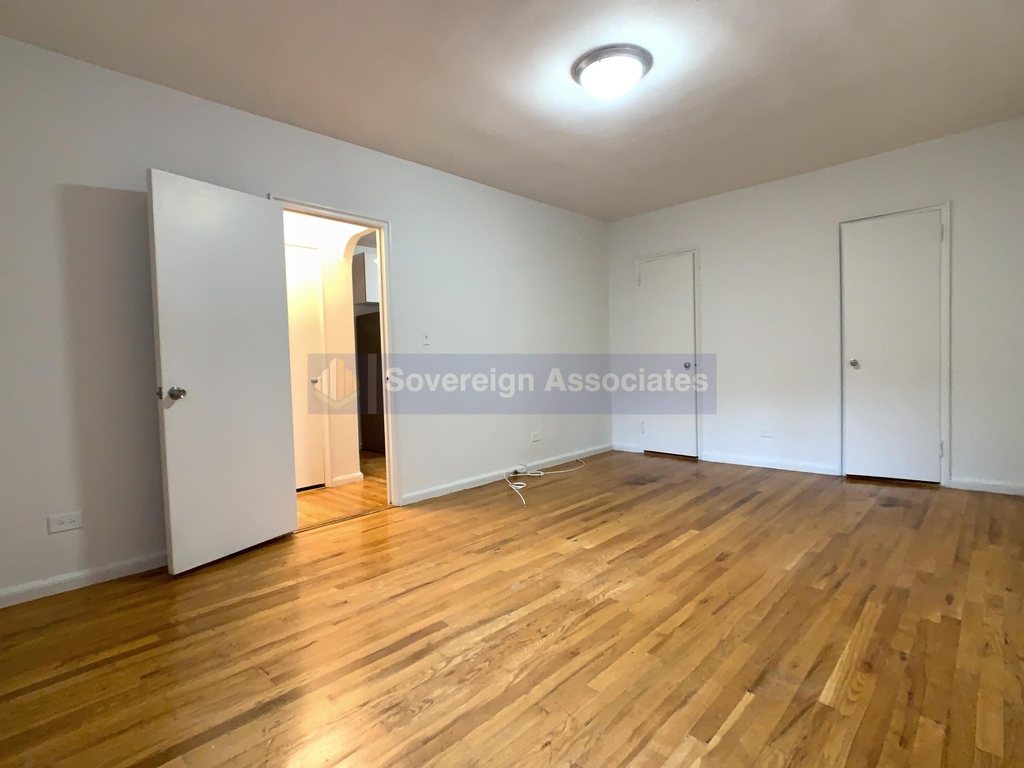 700 Fort Washington Avenue - Photo 7