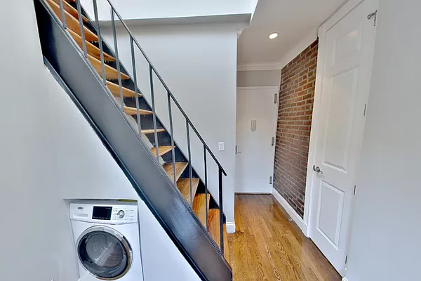 416 East 13th Street - Photo 2