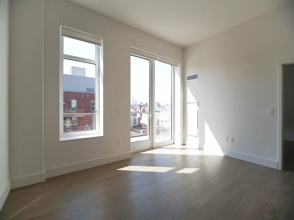 510 East 14th Street - Photo 1