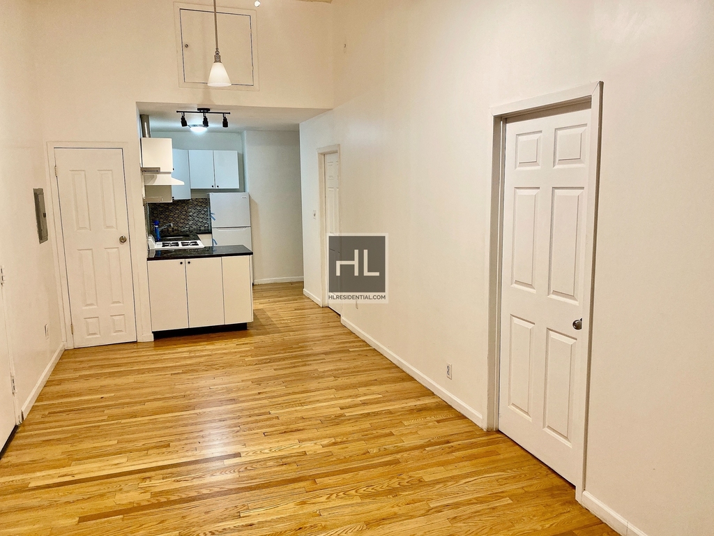 1672 Park Avenue - Photo 11