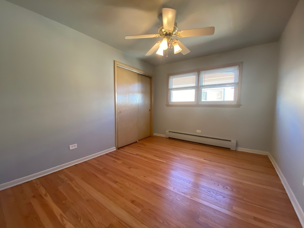 7323 West Higgins Avenue - Photo 9