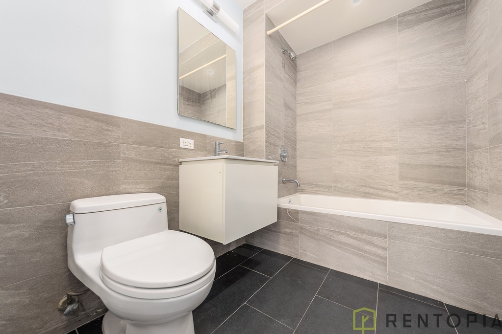 596 Washington Avenue - Photo 5