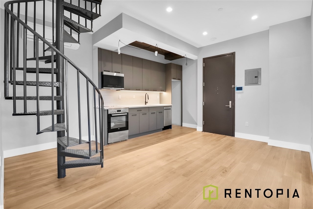 175 Palmetto Street - Photo 1