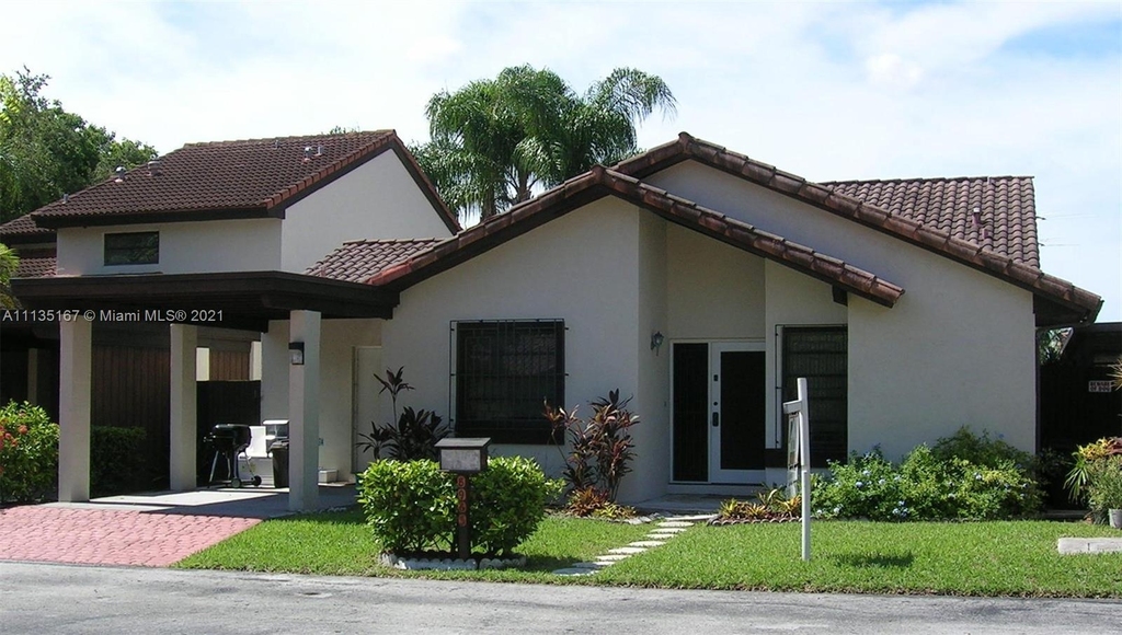 9124 Sw 112 Ct - Photo 0