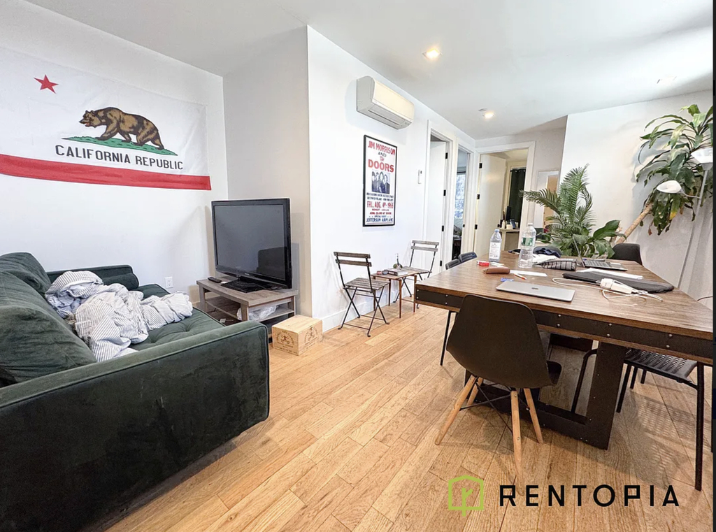 41 Skillman Avenue - Photo 1