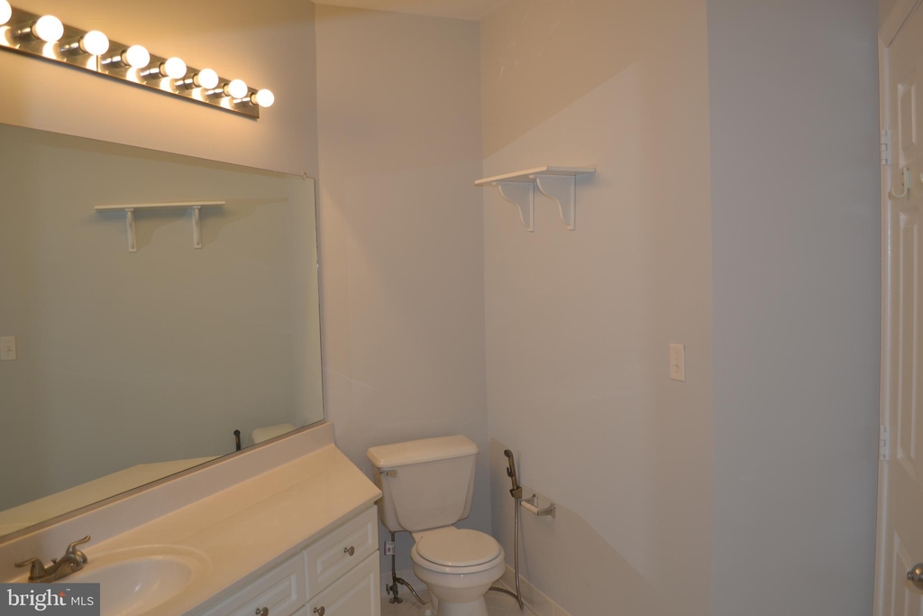 2102 Highcourt Lane - Photo 7