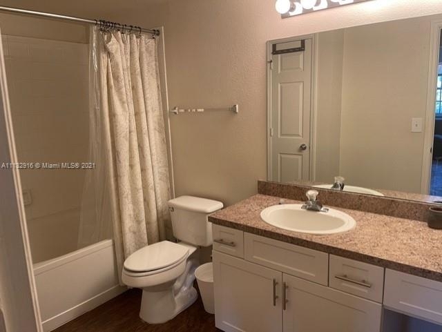 215 Sw 117th Ter - Photo 8
