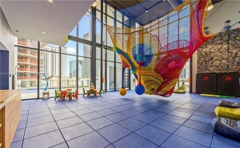 1010 Brickell - Photo 24