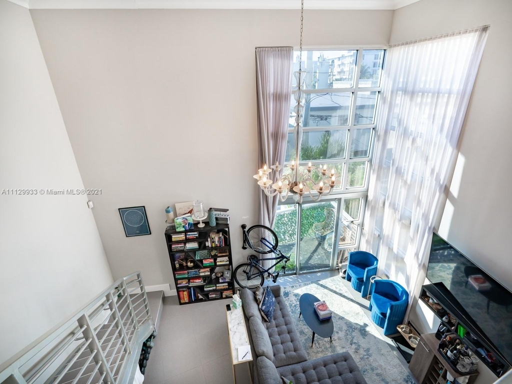 7700 Collins Ave - Photo 4