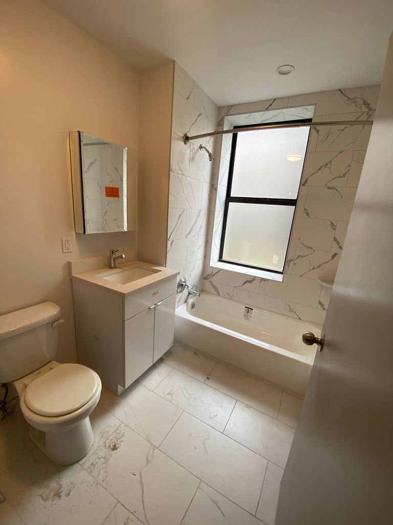 565 West 144th Street - Photo 5