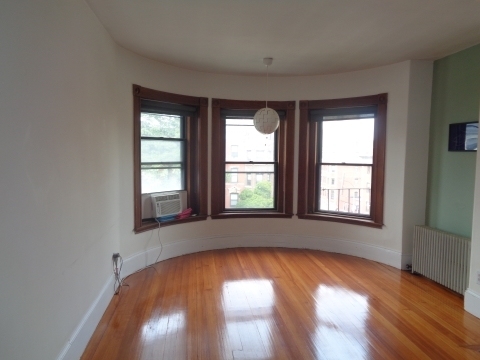 850 Beacon St - Photo 3