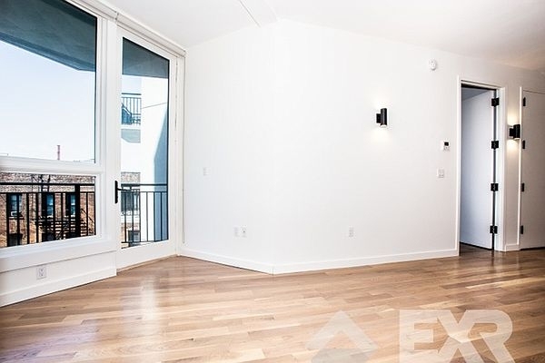 1326 Ocean Avenue - Photo 2