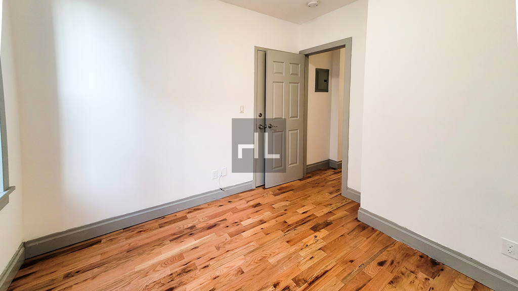 294 Harman Street - Photo 8