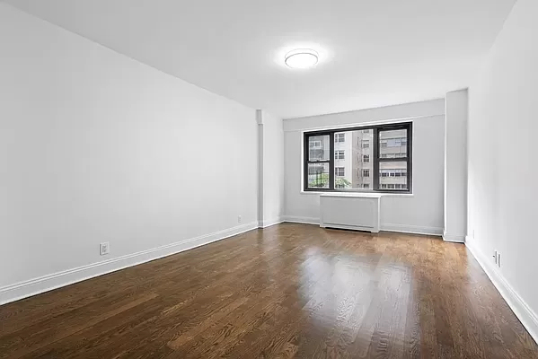 east 56th street 1st avenue  - Photo 2