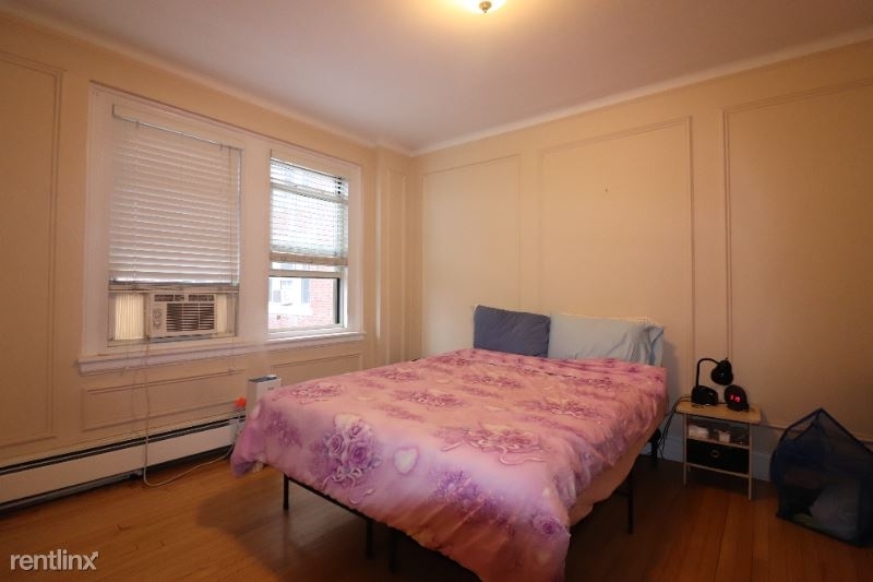 1450 Beacon St 702 - Photo 2