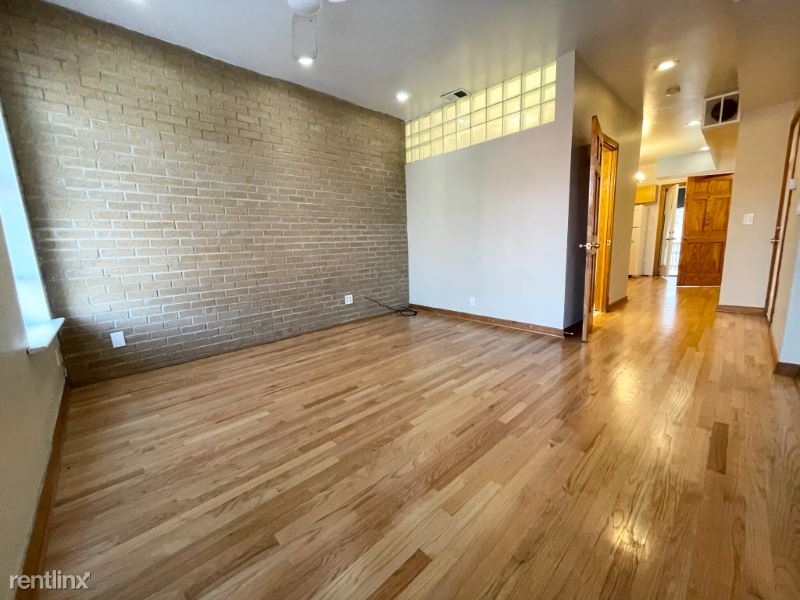 2255 W Fullerton Ave - Photo 3