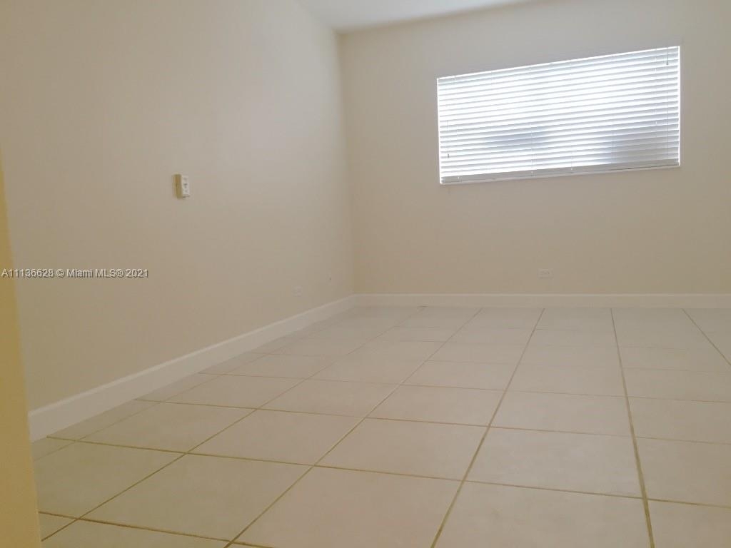 8101 Sw 72nd Ave - Photo 16