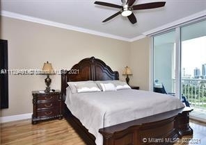 1755 E Hallandale Beach Blvd - Photo 1