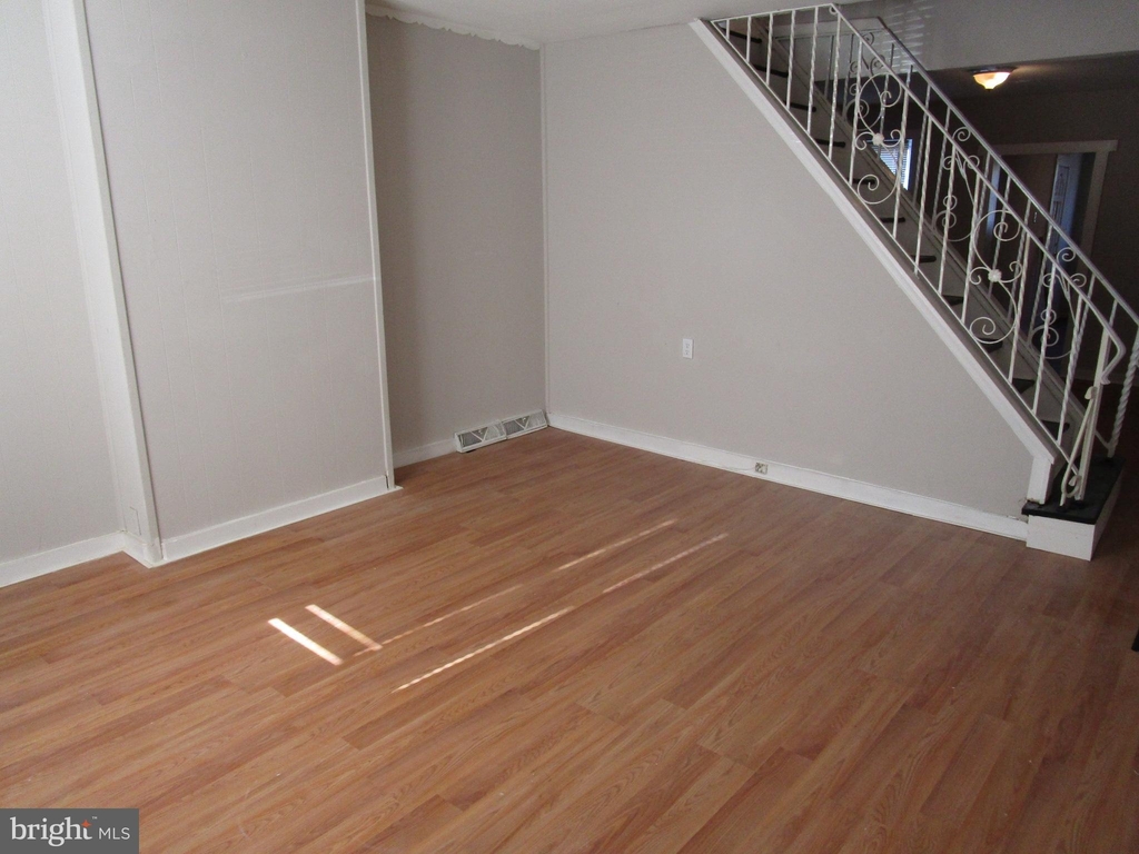 6636 Tulip Street - Photo 2