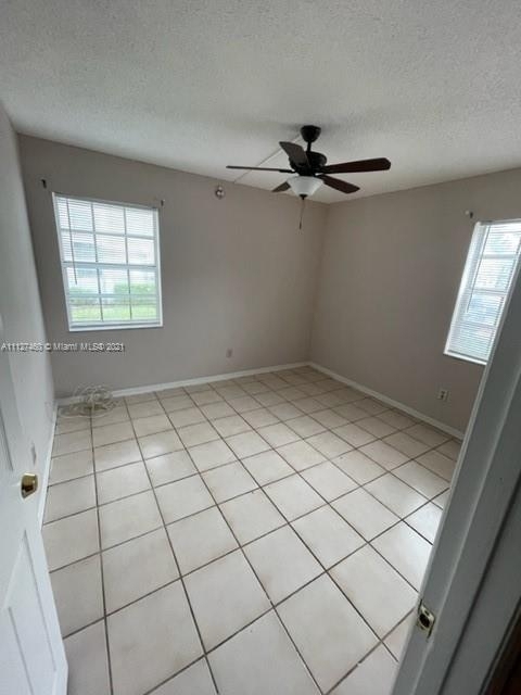 479 Ne 210th Cir Ter - Photo 17