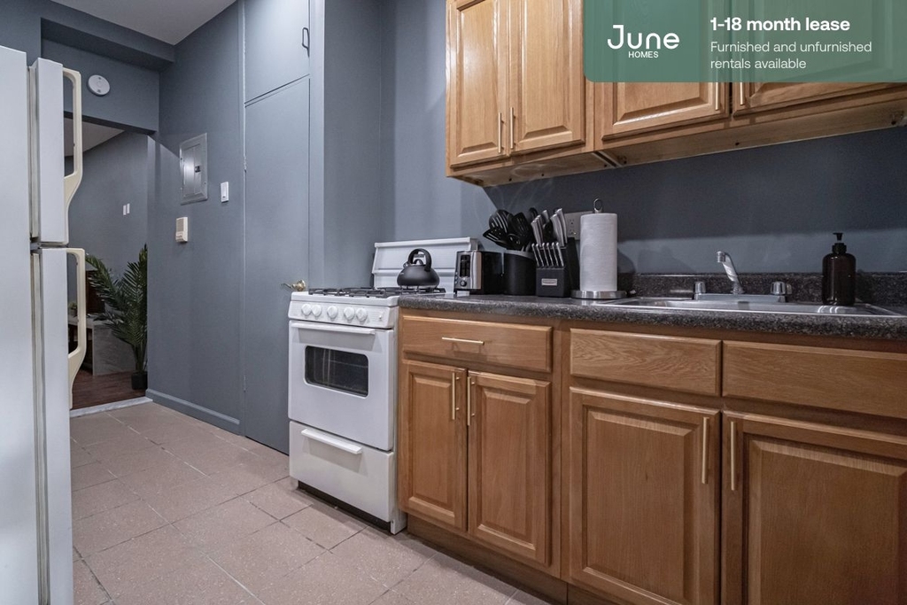 225 East 83rd Street - Photo 6