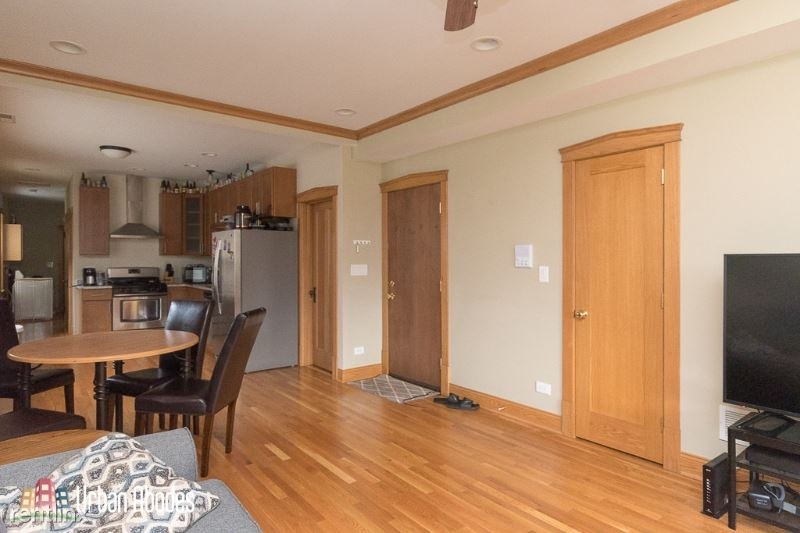 2448 N Campbell Ave 3 - Photo 8