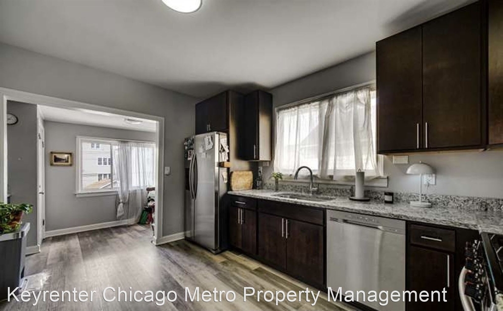 2134 West 24th St - Photo 2