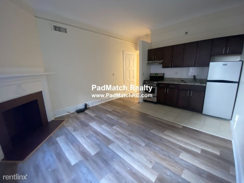 62 Boylston St, Boston Ma 320 - Photo 1