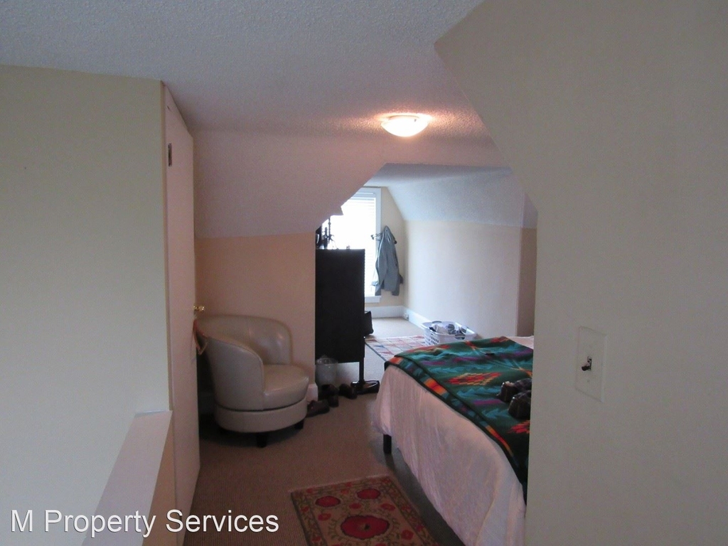 812 Fayette Street - Photo 7