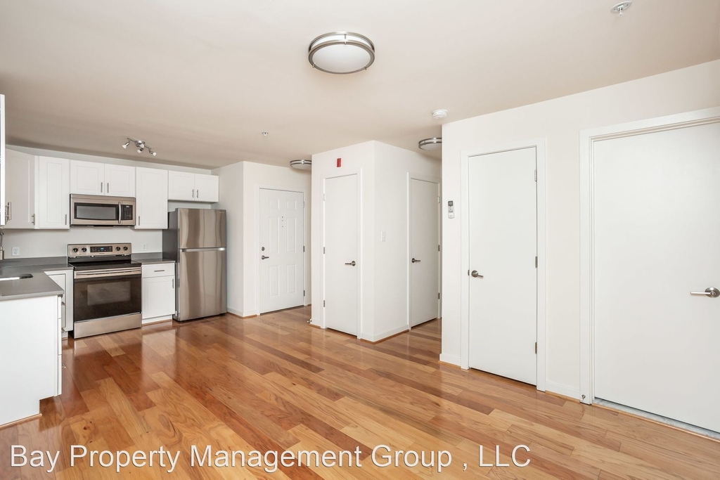 605 Park Ave - Photo 12