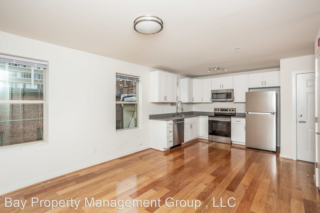 605 Park Ave - Photo 22