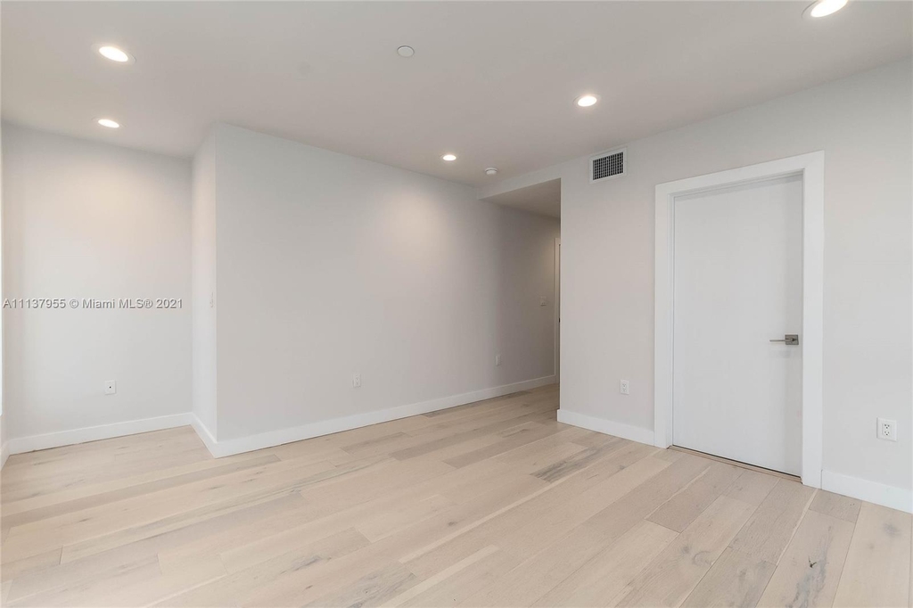 624 Michigan Ave - Photo 11