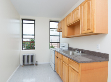 553 Hinsdale Street - Photo 3