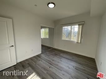 147 S Doheny Dr Apt 201 - Photo 5