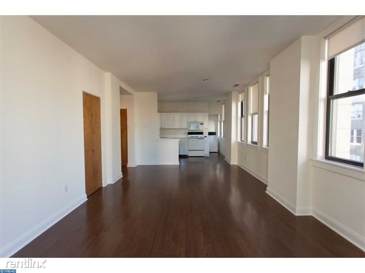 1411 Walnut St - Photo 3