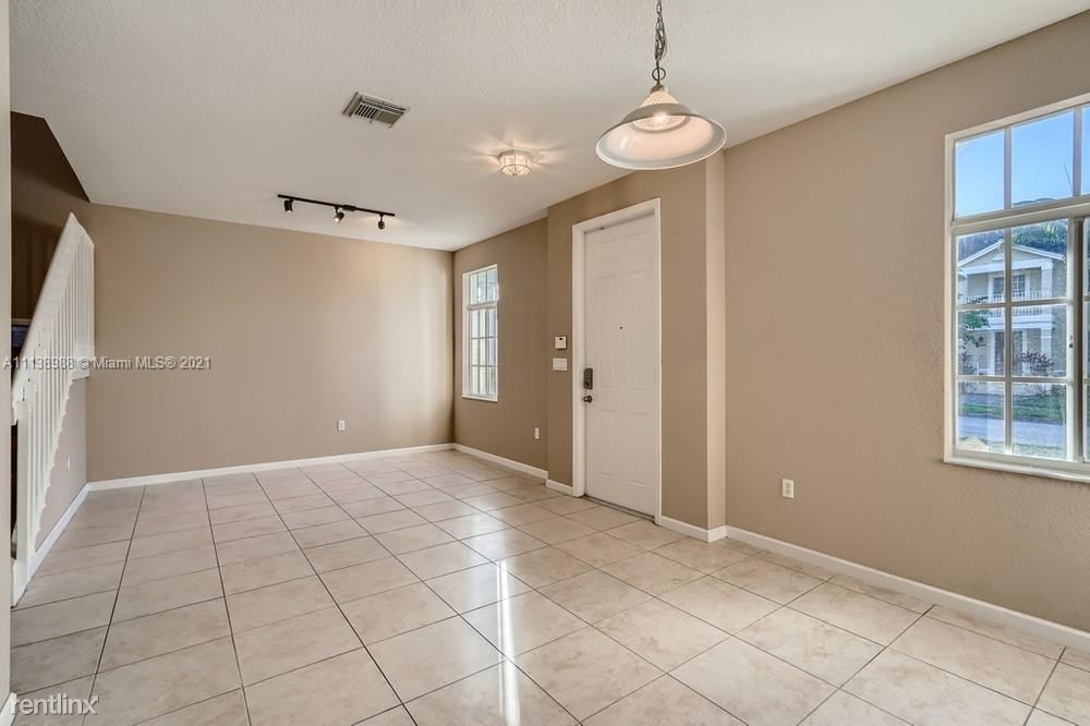 14171 Sw 275th 14171 - Photo 4