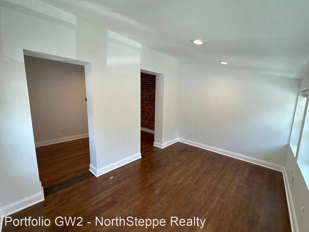 2067 N 4th St - Photo 12