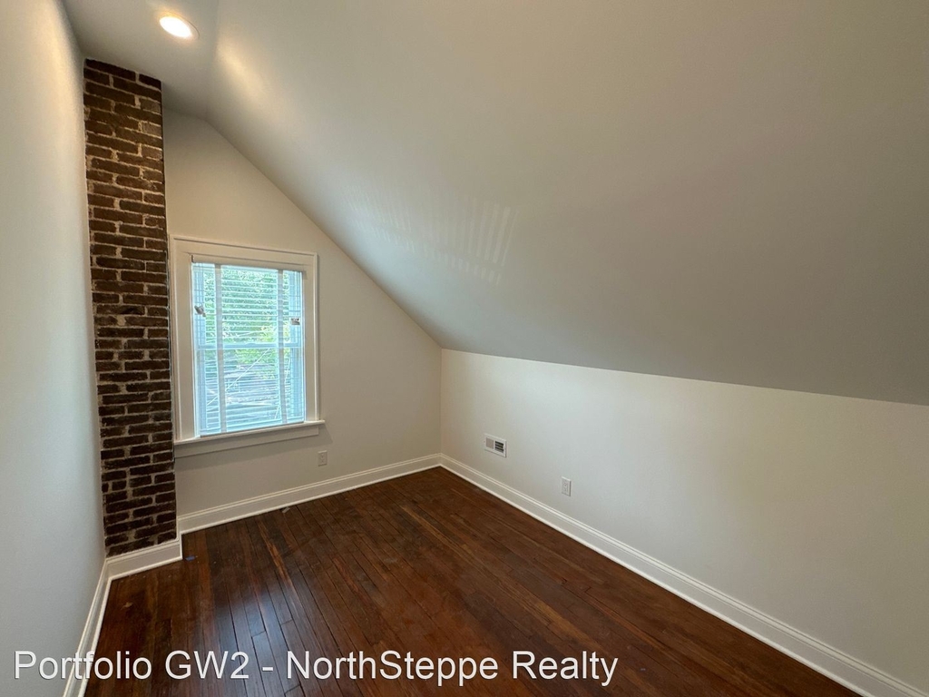 2067 N 4th St - Photo 17