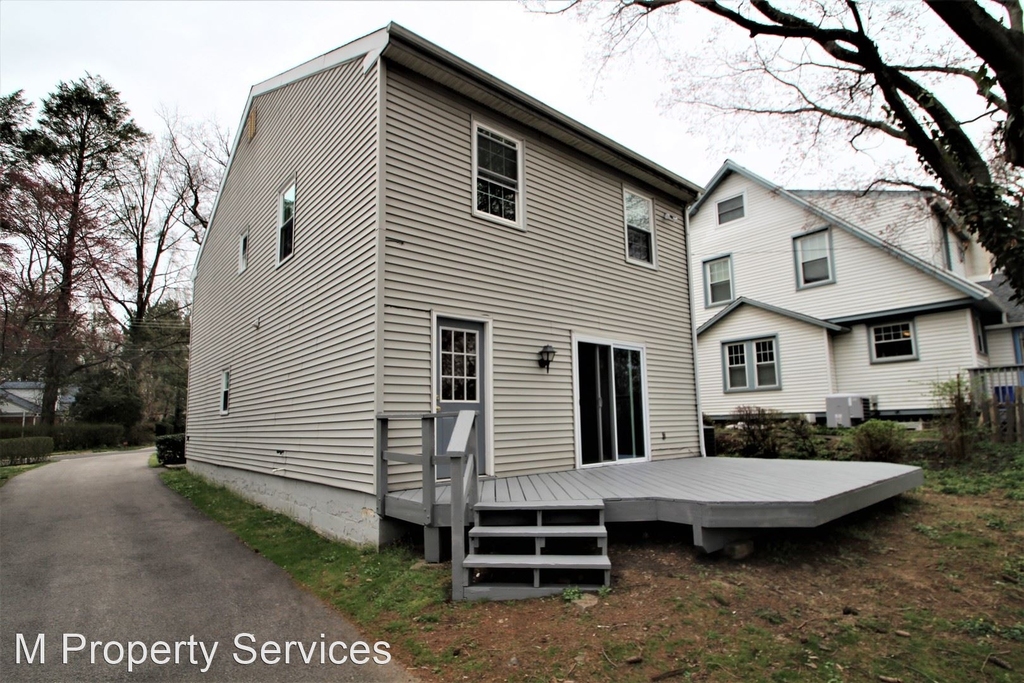 410 St. David Avenue - Photo 29